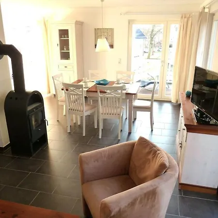 Casa vacanze Strandpark 6 2 Comfortable Holiday Graal-Mueritz